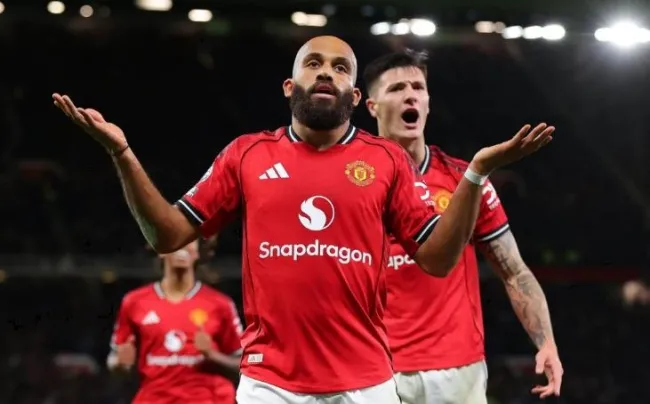 Các đội bóng khác có thể khai thác điểm yếu trong hệ thống phòng ngự của Man United, đặc biệt ở các cảnh tát bóng