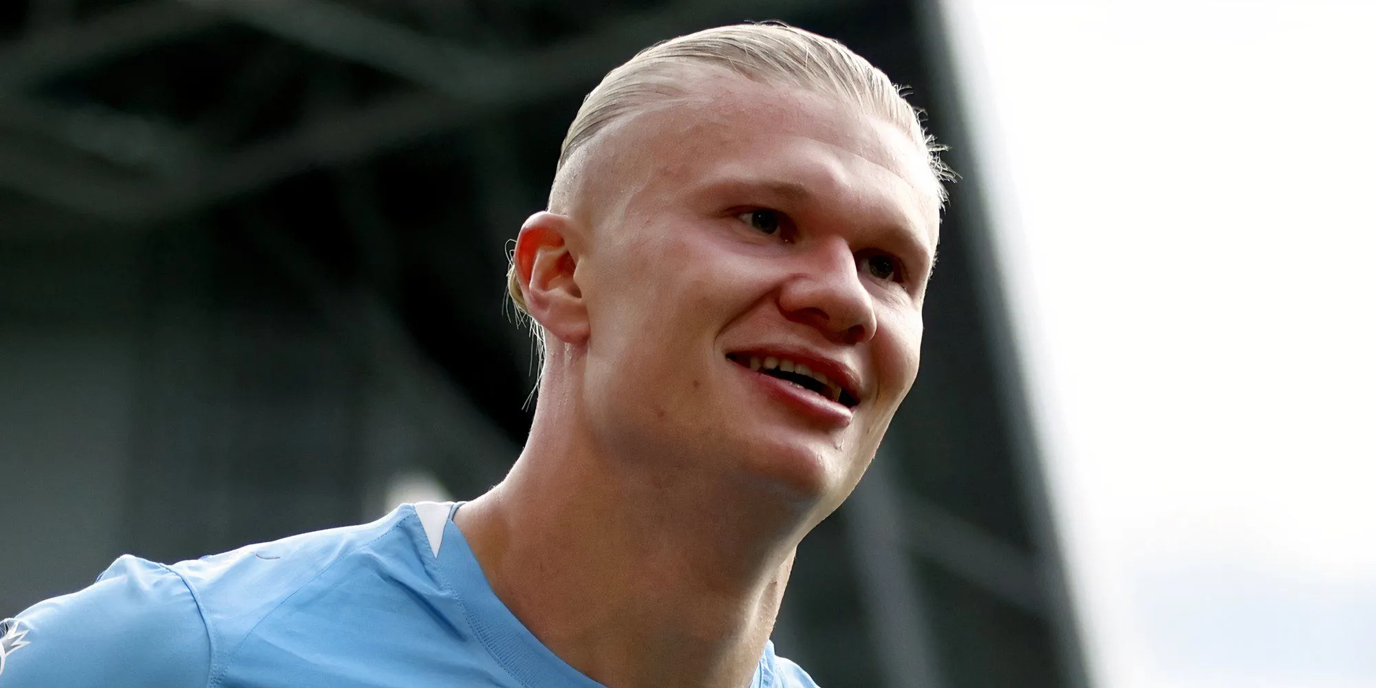 Erling Haaland trong màu áo Manchester City