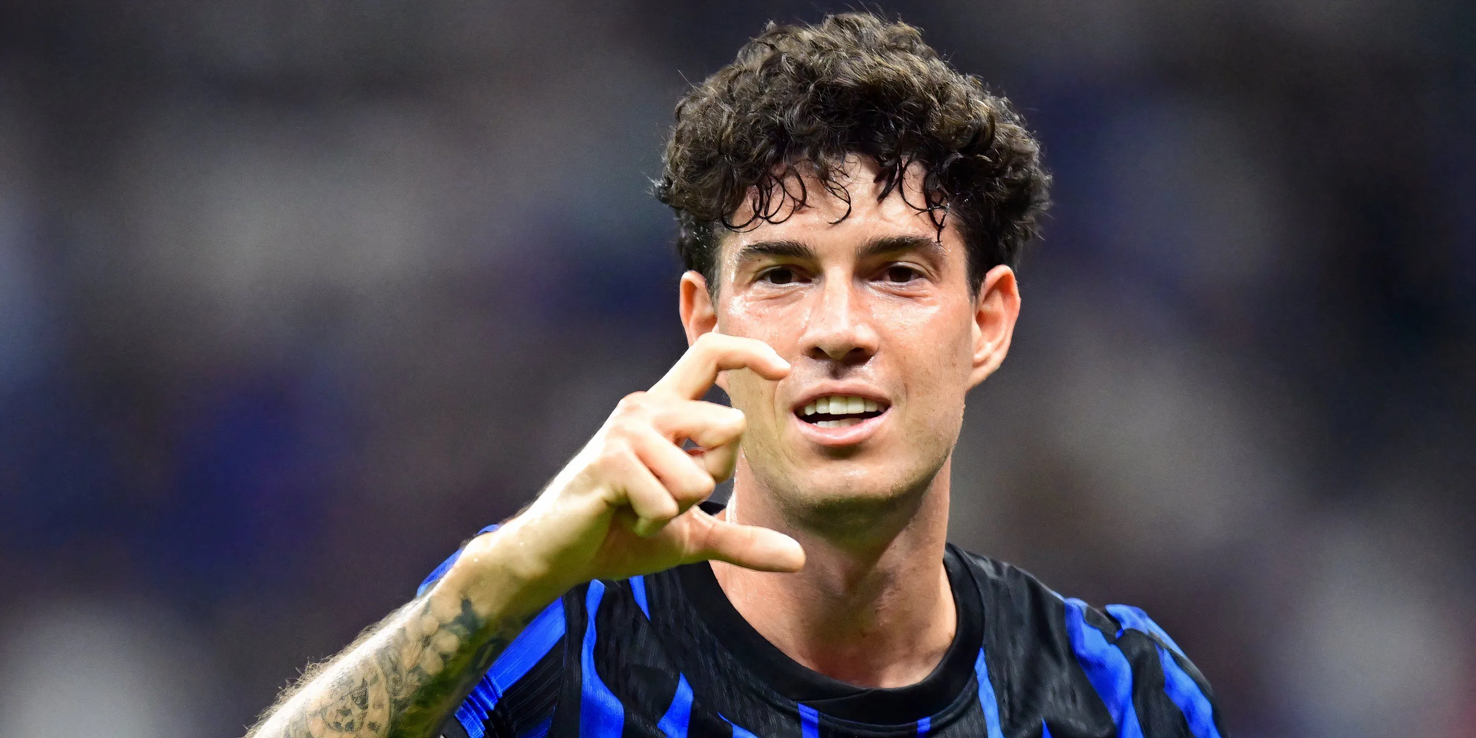 Hậu vệ tài năng Alessandro Bastoni tại Inter Milan đã gây ấn tượng mạnh mẽ