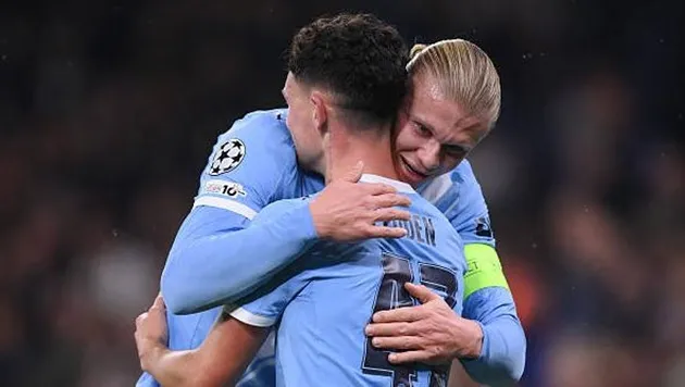 Phil Foden gây ấn tượng bên cạnh Erling Haaland